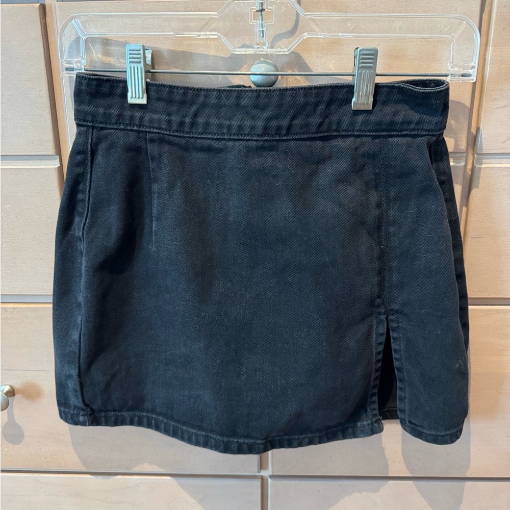 Lioness Black Y2K Front Slit Denim Mini Skirt Size XS